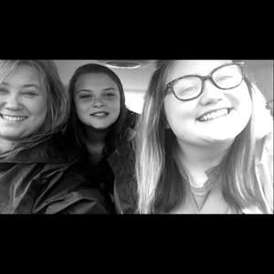 Meet your Posher, Keribeth